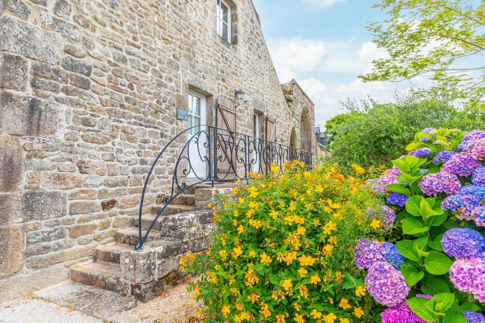 Manoir De Moellien, The Originals Relais Hotel Plonévez-Porzay Buitenkant foto