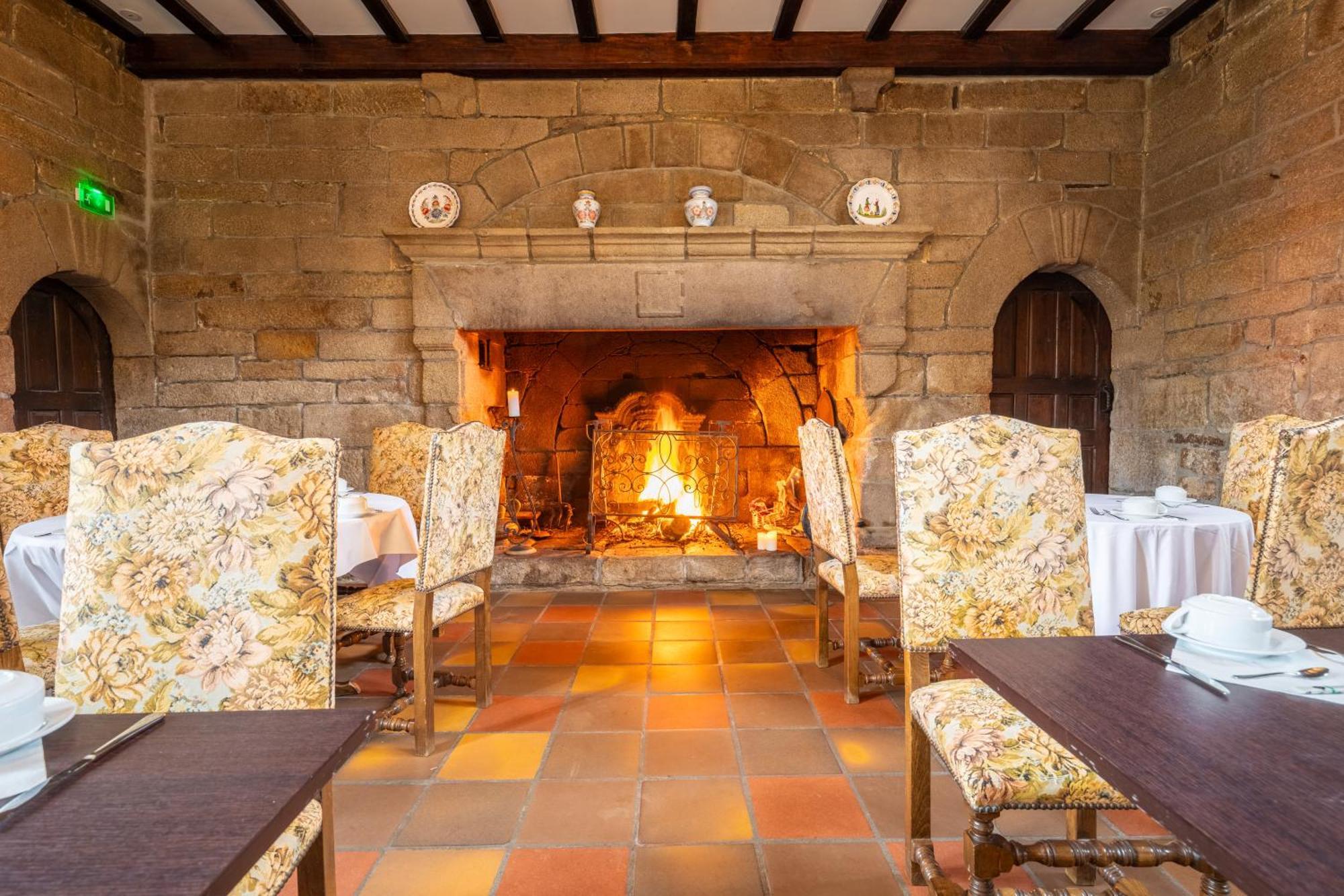Manoir De Moellien, The Originals Relais Hotel Plonévez-Porzay Buitenkant foto