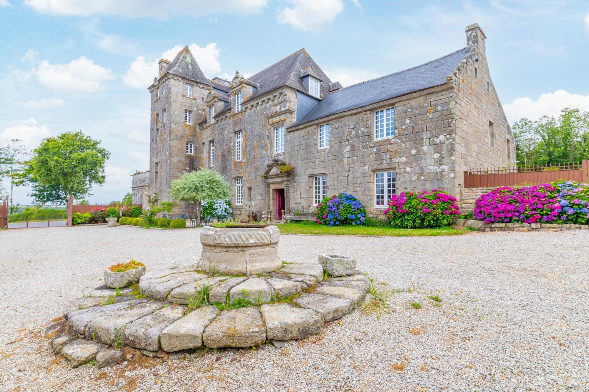 Manoir De Moellien, The Originals Relais Hotel Plonévez-Porzay Buitenkant foto